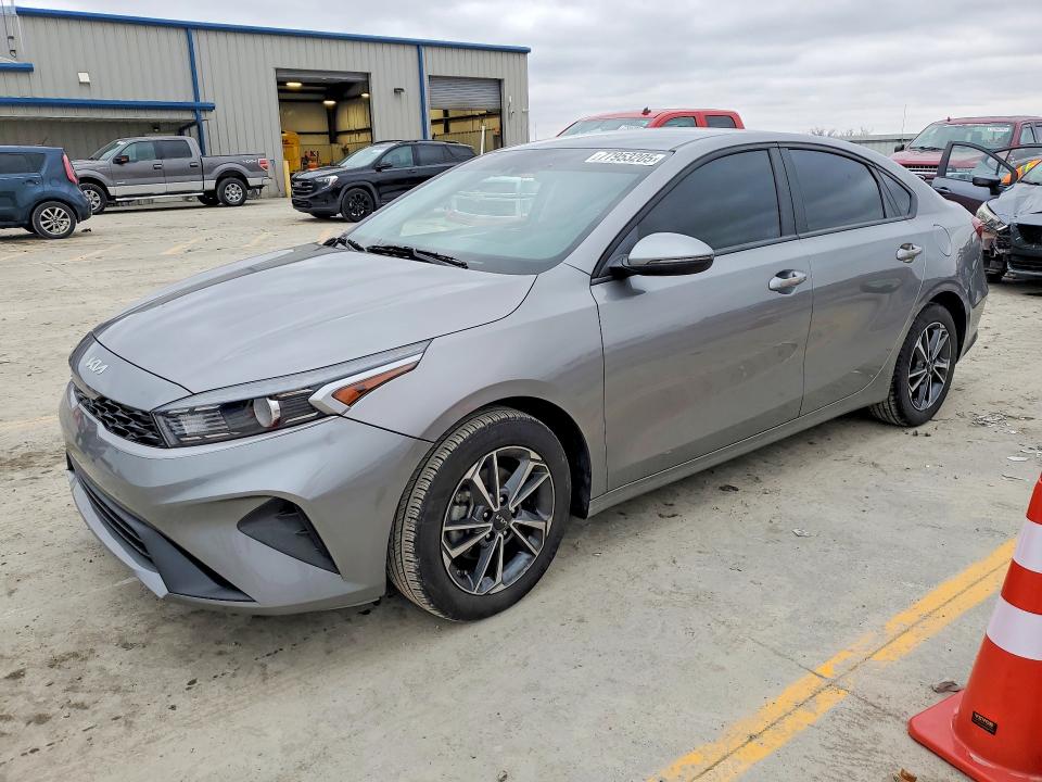 2023 KIA FORTE — VIN 3KPF24AD7PE547510