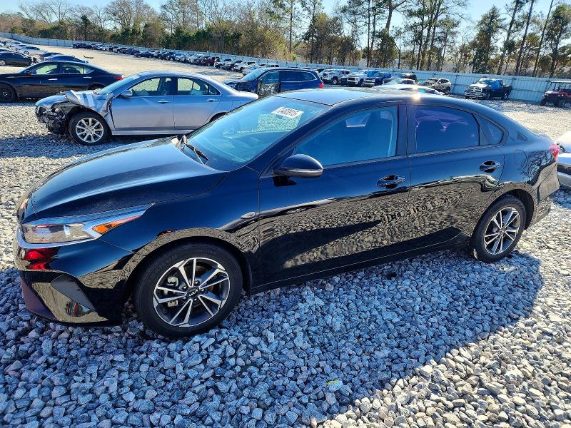 2022 KIA FORTE — VIN 3KPF24AD9NE418701