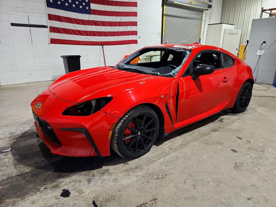 JF1ZNBE12R8751319
