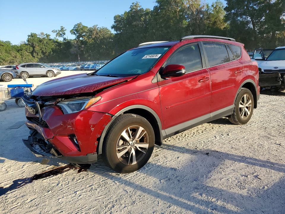 2018 TOYOTA RAV4 — VIN JTMWFREV0JD130145