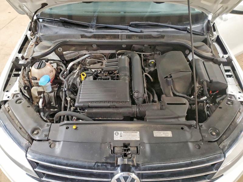3VW167AJ5HM370854