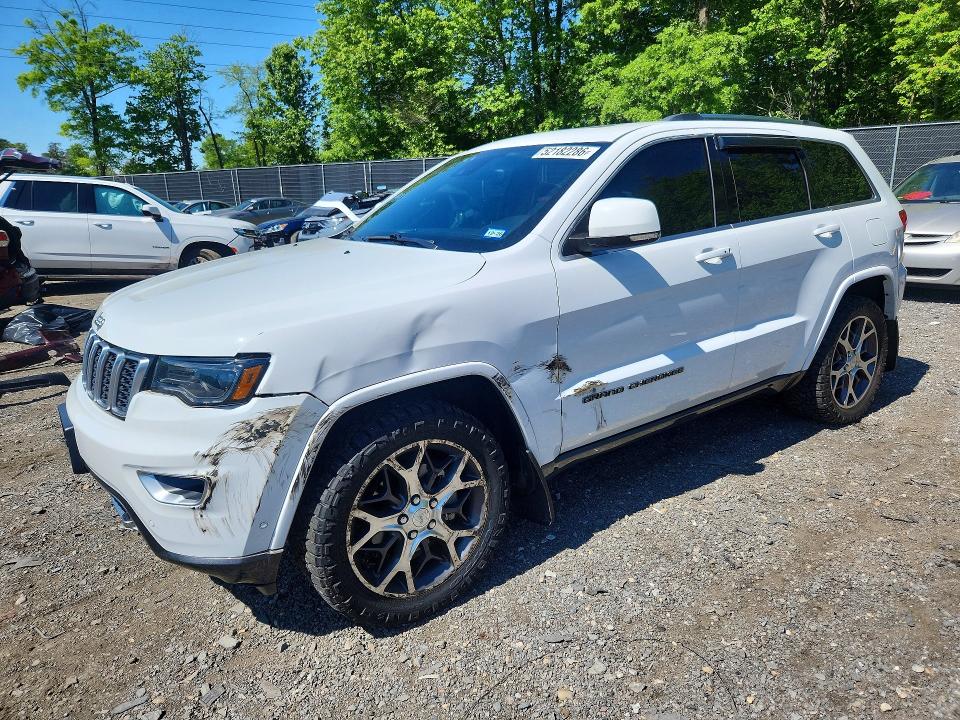 2018 JEEP GRAND CHEROKEE — VIN 1C4RJFBG2JC135224