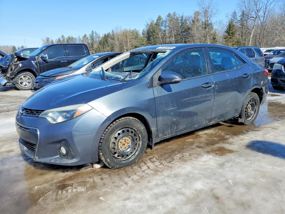 2015 TOYOTA COROLLA — VIN 2T1BURHEXFC266870