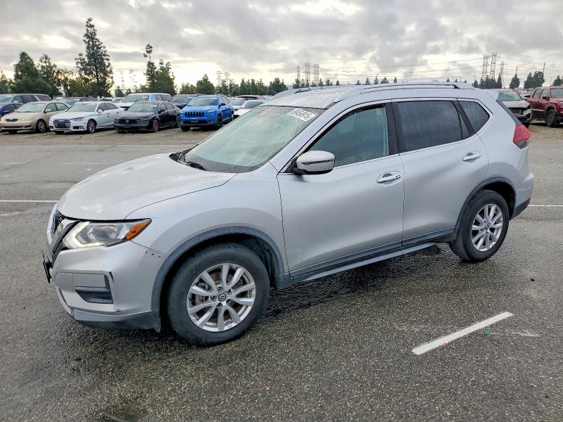 2018 NISSAN ROGUE — VIN KNMAT2MTXJP523465