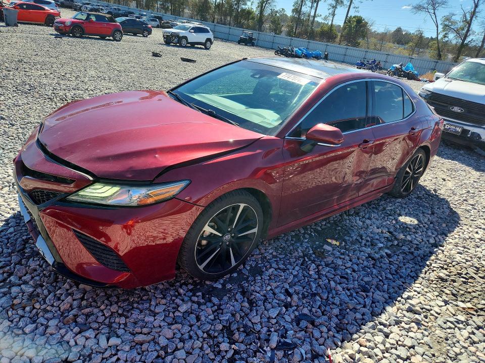 2018 TOYOTA CAMRY — VIN 4T1B61HK5JU636695