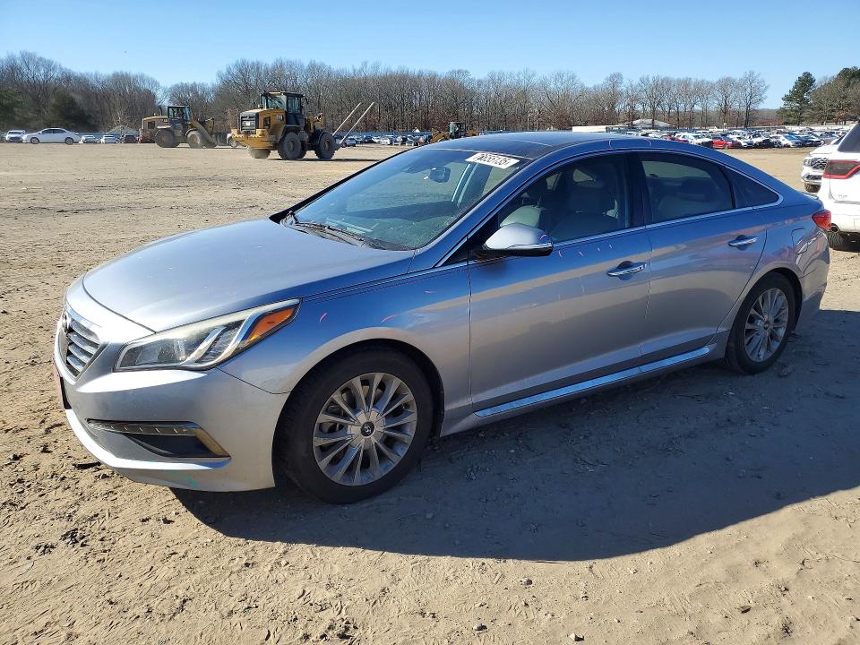 2015 HYUNDAI SONATA — VIN 5NPE34AF3FH069767