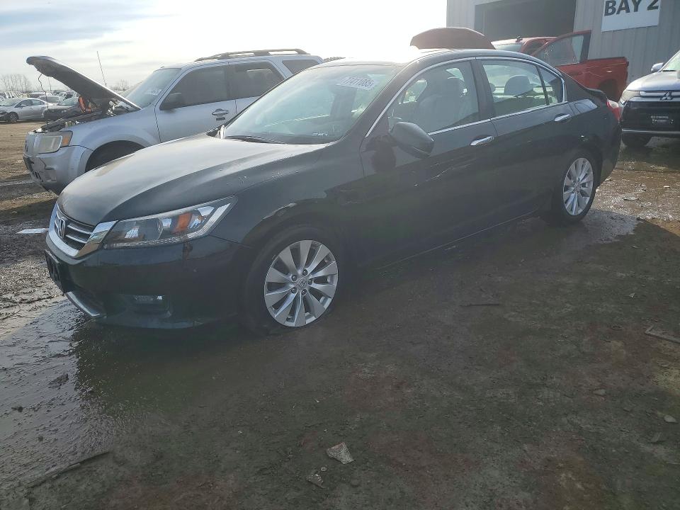 2015 HONDA ACCORD — VIN 1HGCR2F85FA194461