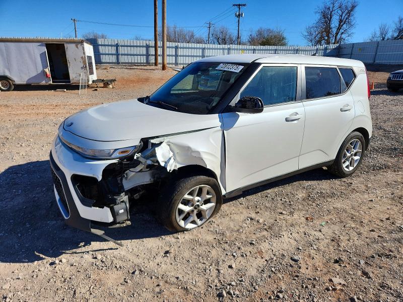 2021 KIA SOUL LX — VIN KNDJ23AU2M7748764