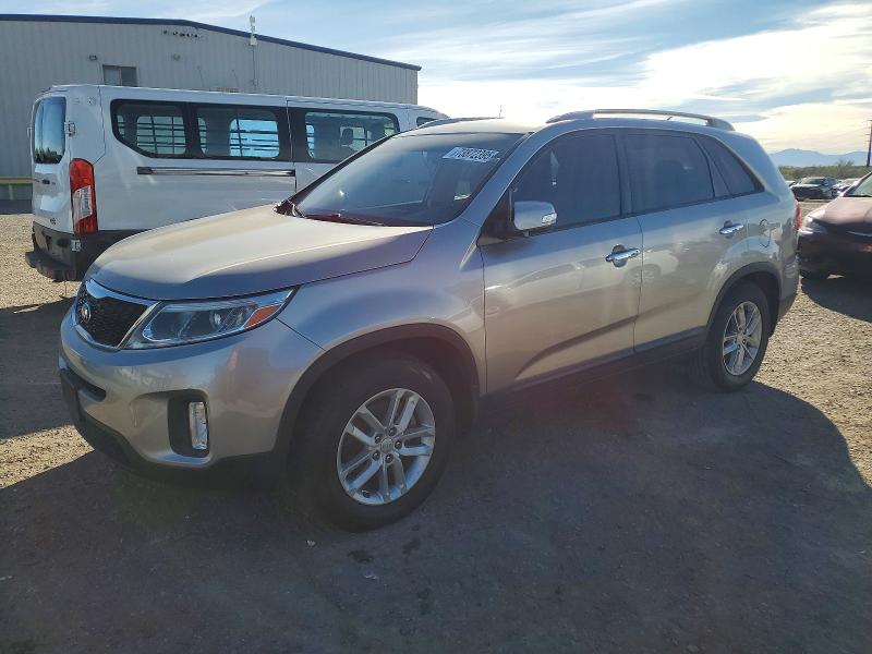 2015 KIA SORENTO LX — VIN 5XYKT4A79FG613143