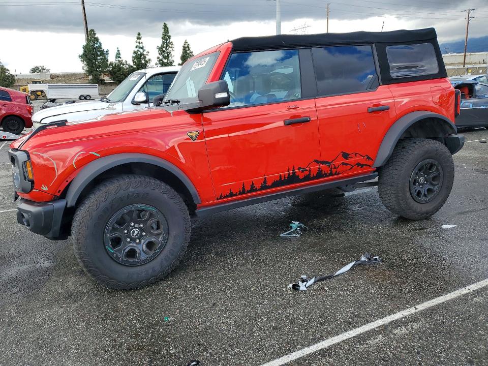 2022 FORD BRONCO — VIN 1FMEE5DP7NLB64813