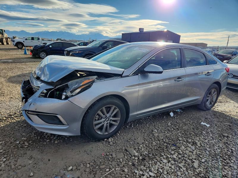 2016 HYUNDAI SONATA SE — VIN 5NPE24AF7GH416960
