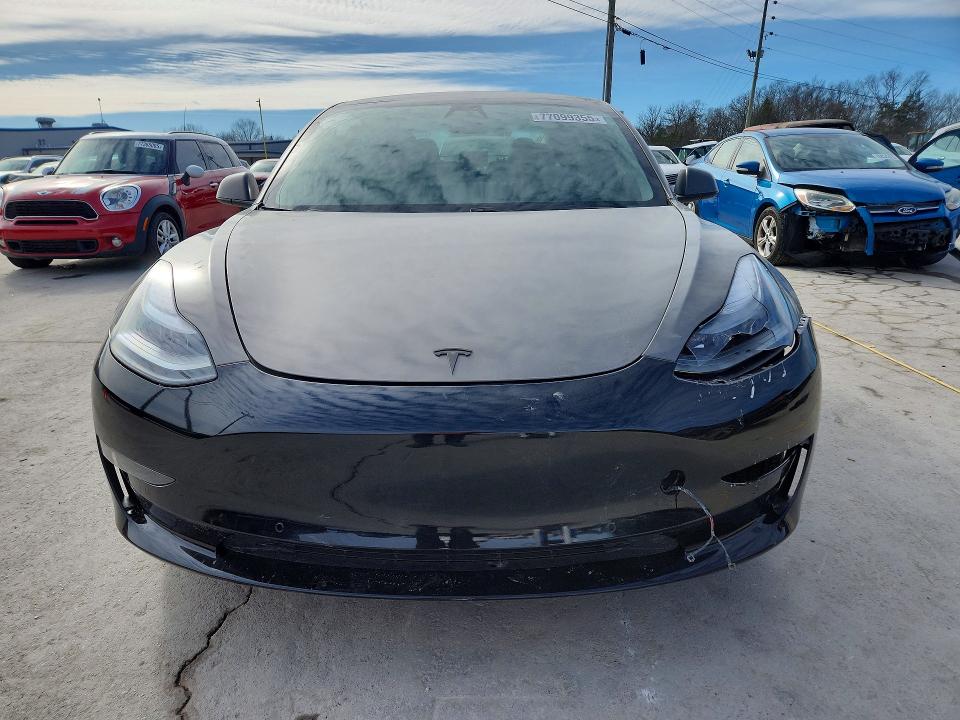 5YJ3E1EA9MF982575