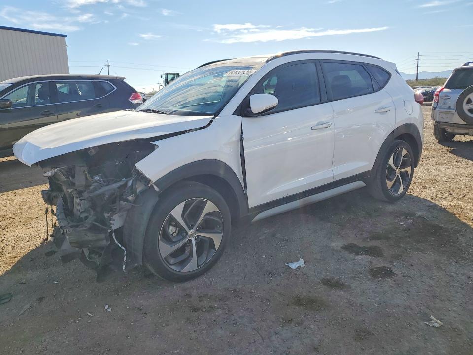 2018 HYUNDAI TUCSON — VIN KM8J33A23JU701408