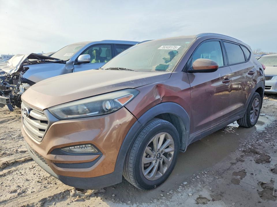 2016 HYUNDAI TUCSON — VIN KM8J33A46GU101508