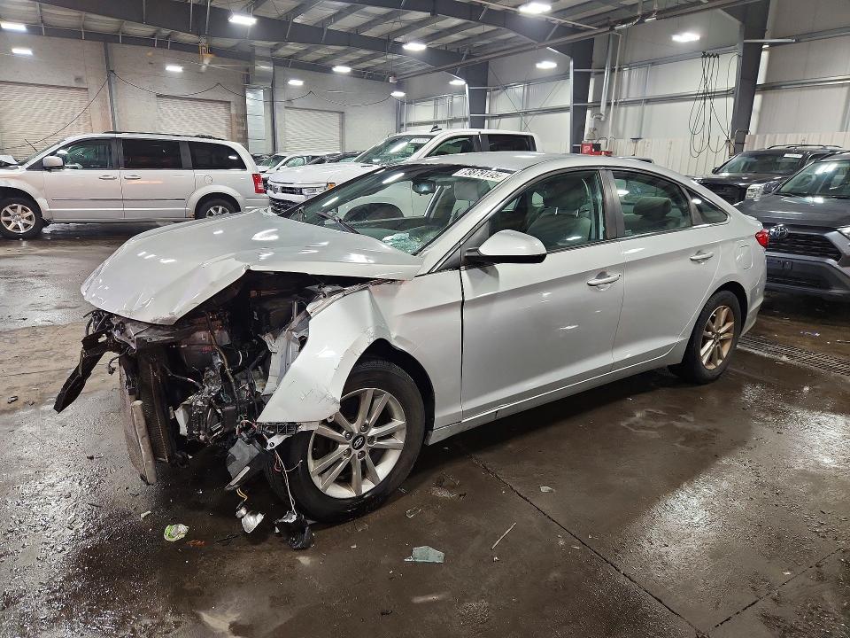 2016 HYUNDAI SONATA — VIN 5NPE24AF6GH296777
