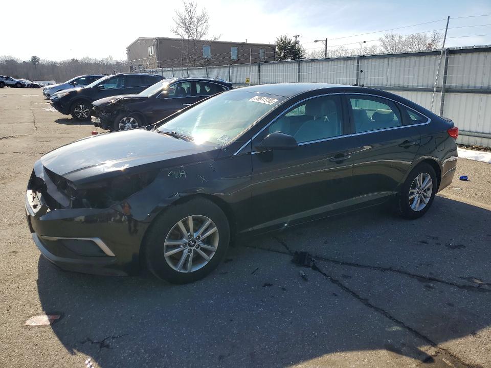 2016 HYUNDAI SONATA — VIN 5NPE24AF7GH384852