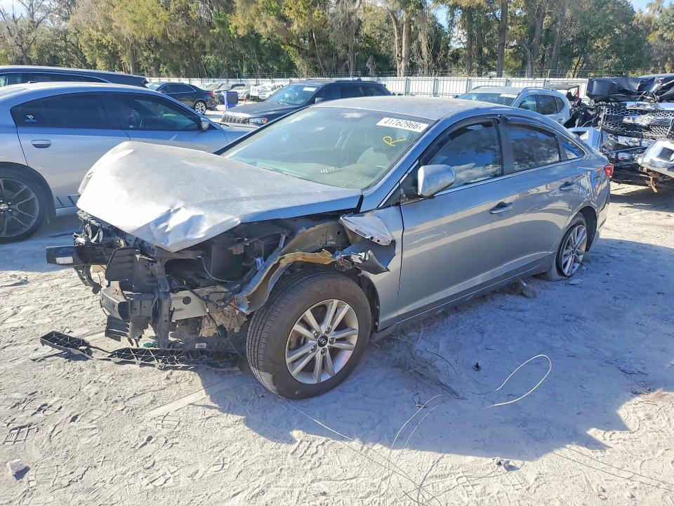 2017 HYUNDAI SONATA — VIN 5NPE24AF6HH519871