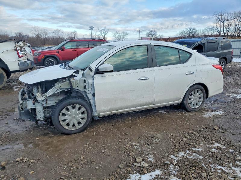2019 NISSAN VERSA — VIN 3N1CN7AP2KL864771