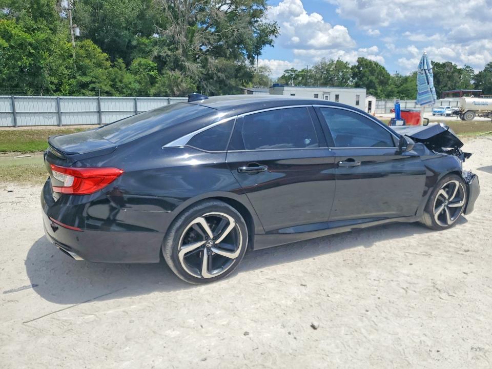 1HGCV1F30KA171268