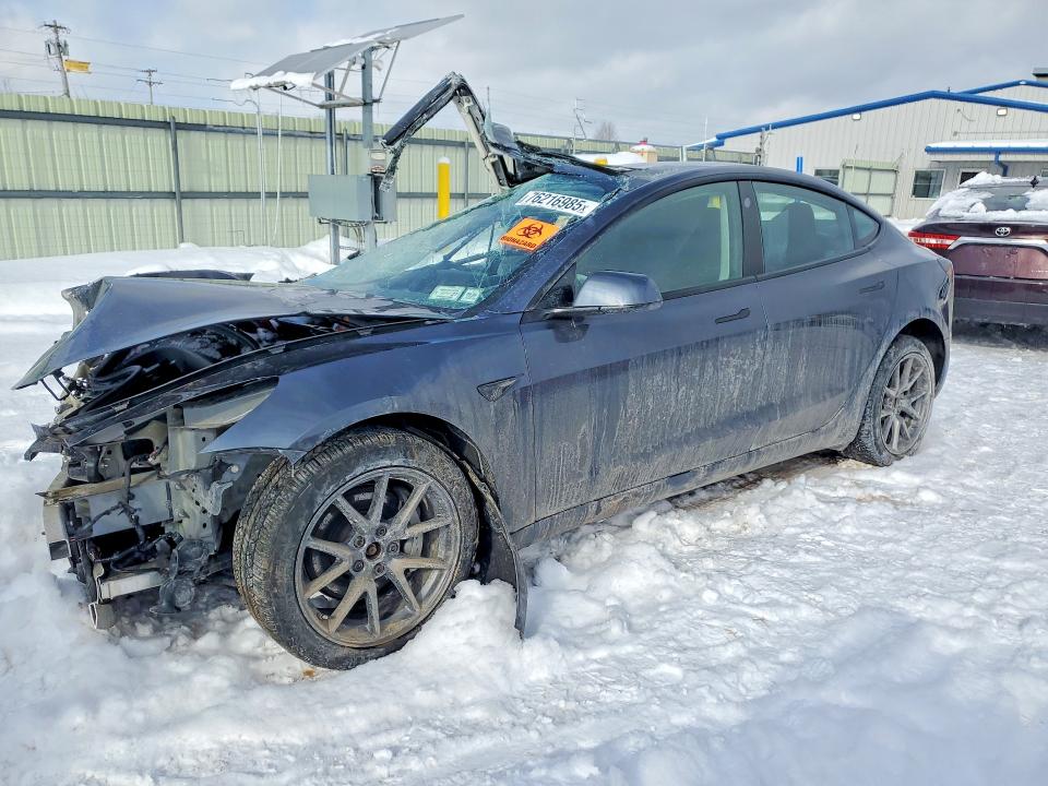 2022 TESLA MODEL 3 — VIN 5YJ3E1EB8NF112312