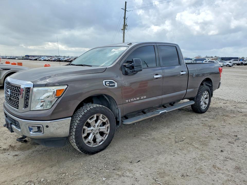 2017 NISSAN TITAN XD — VIN 1N6BA1F27HN510765