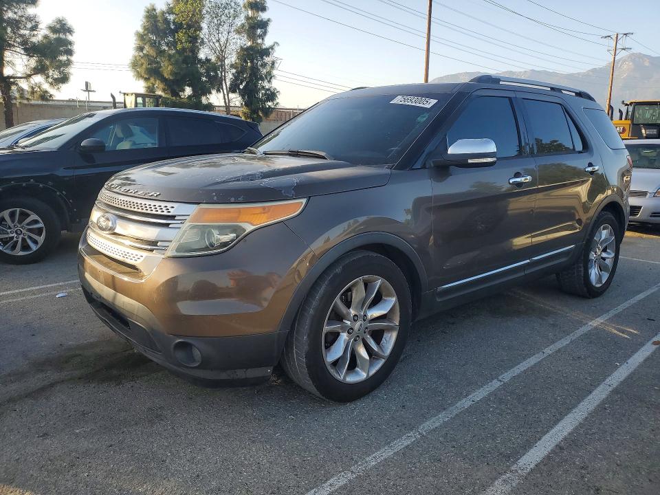 2015 FORD EXPLORER — VIN 1FM5K7D81FGA83085