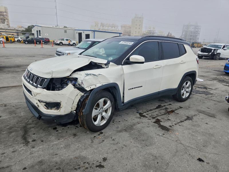 2018 JEEP COMPASS LA — VIN 3C4NJCBB9JT374582
