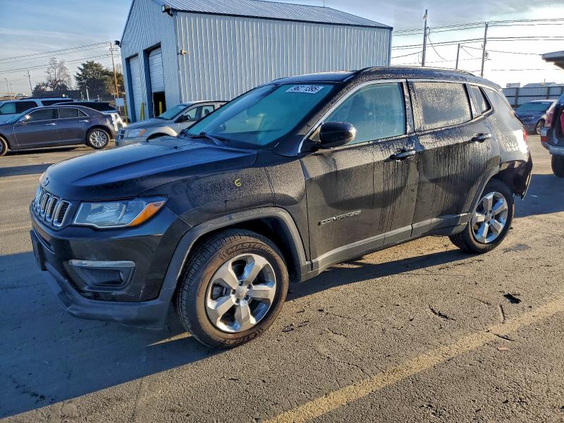 2018 JEEP COMPASS LA — VIN 3C4NJDBB5JT255949