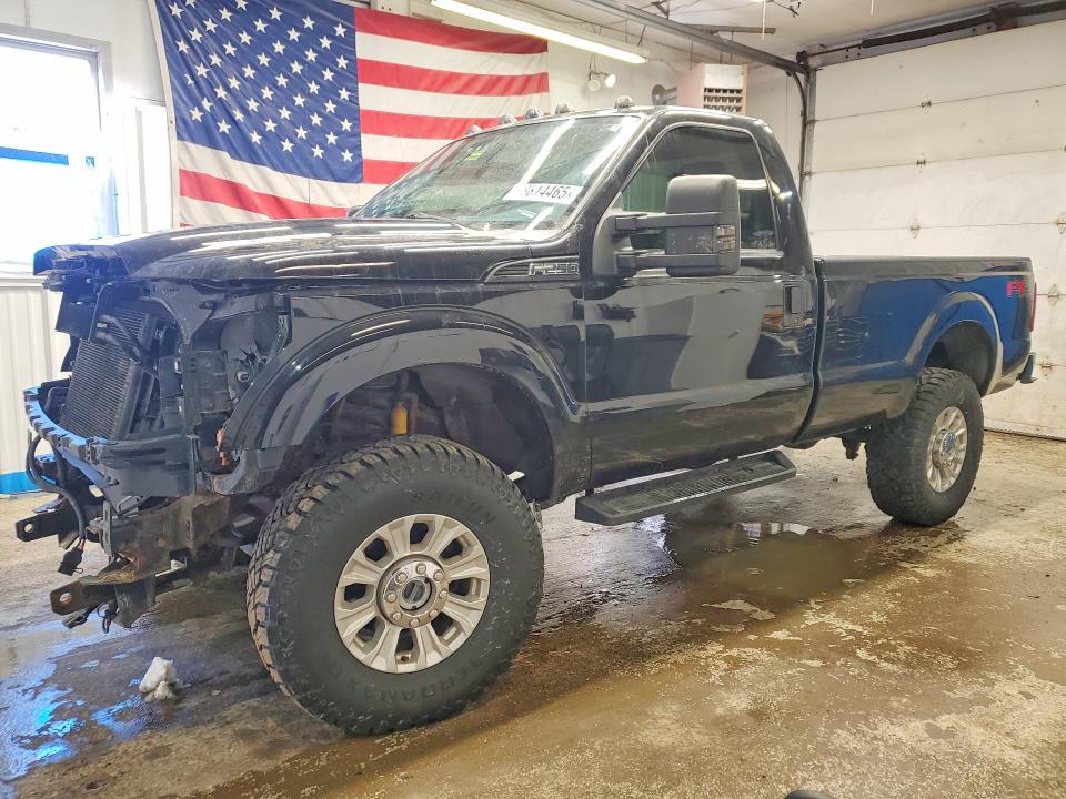 2016 FORD F250 — VIN 1FTBF2B61GEA62153
