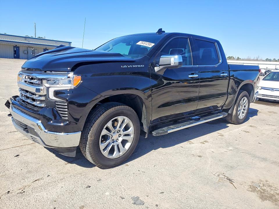 2025 CHEVROLET SILVERADO — VIN 1GCPAEED0SZ299881