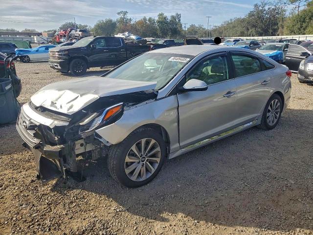 2015 HYUNDAI SONATA — VIN 5NPE34AF3FH047753