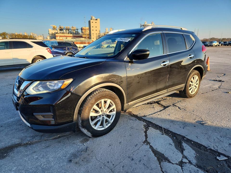 2017 NISSAN ROGUE — VIN KNMAT2MT8HP562016