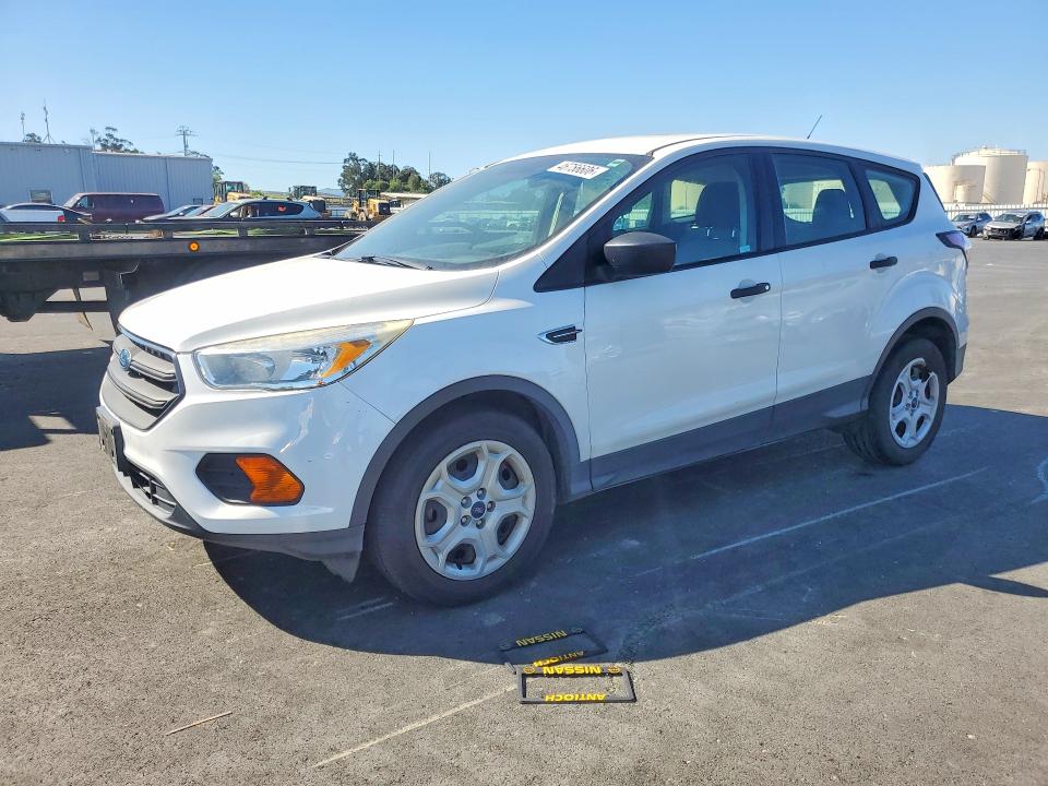 2017 FORD ESCAPE — VIN 1FMCU0F75HUE55142