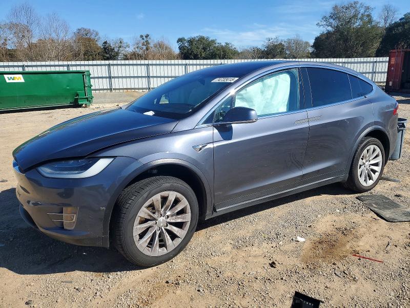 2020 TESLA MODEL X — VIN 5YJXCDE21LF304094