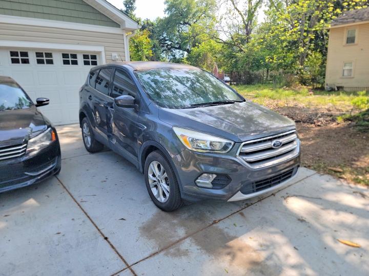 2017 FORD ESCAPE — VIN 1FMCU9GD0HUC36873