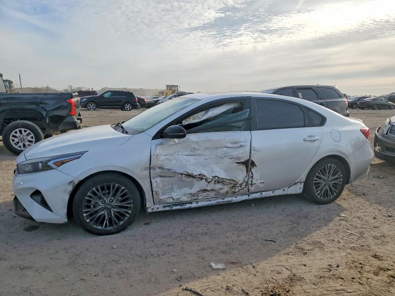 2023 KIA FORTE — VIN 3KPF54AD2PE538768