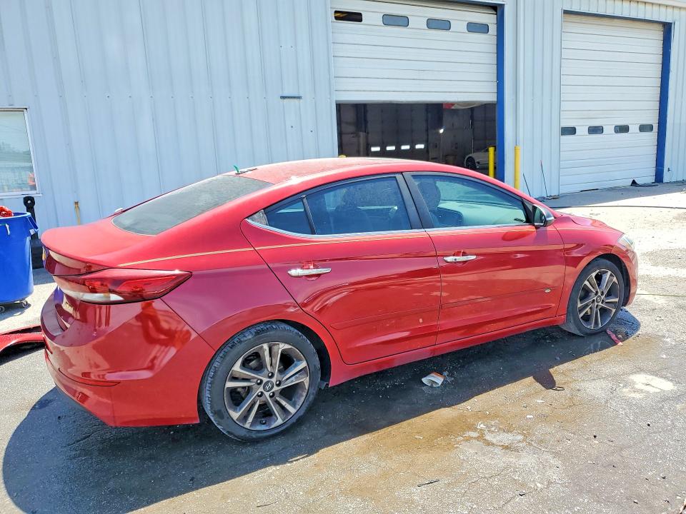 5NPD84LF1HH049305