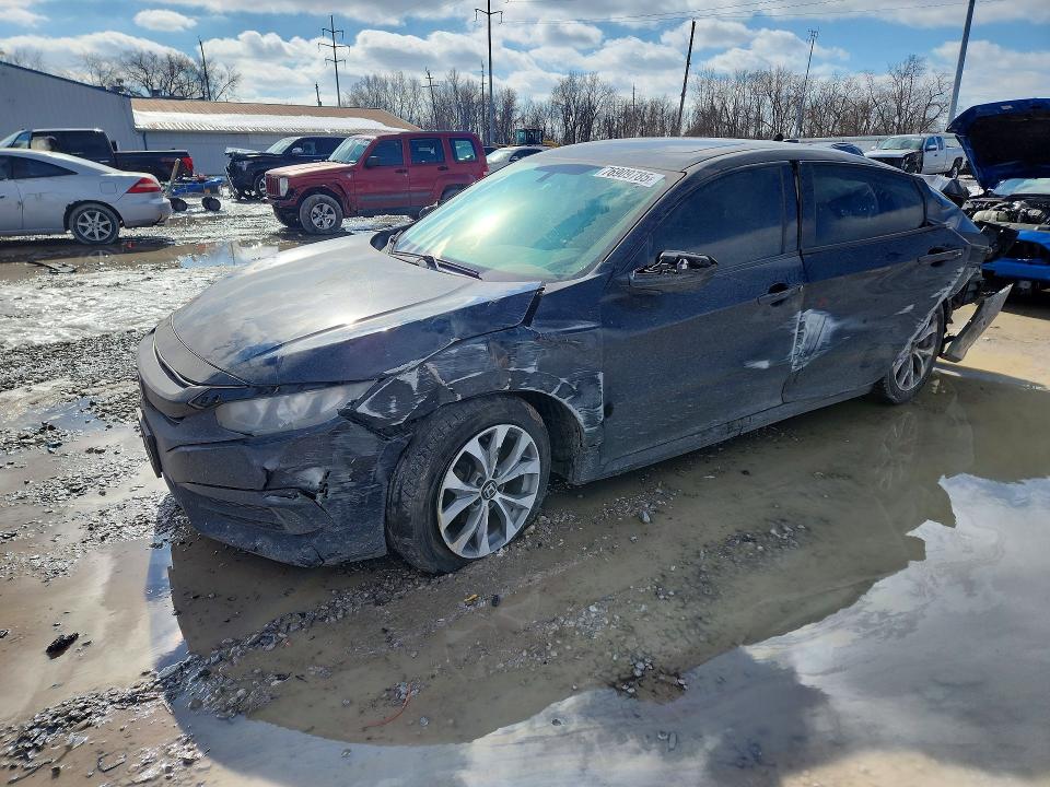 2018 HONDA CIVIC — VIN 2HGFC2F71JH513290