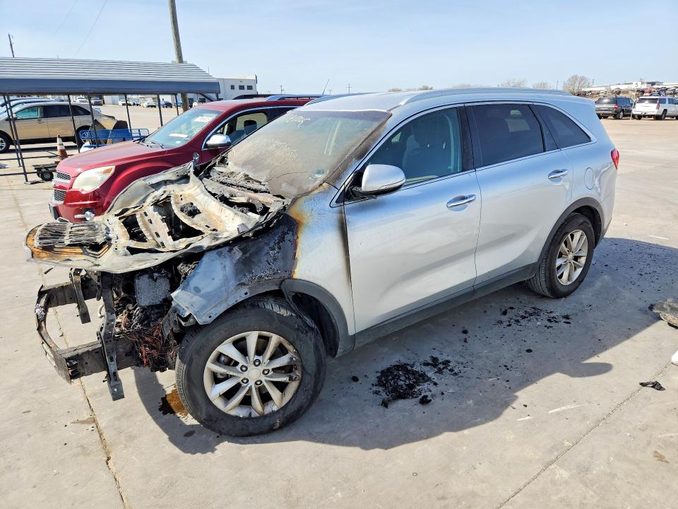 2016 KIA SORENTO — VIN 5XYPG4A35GG061360