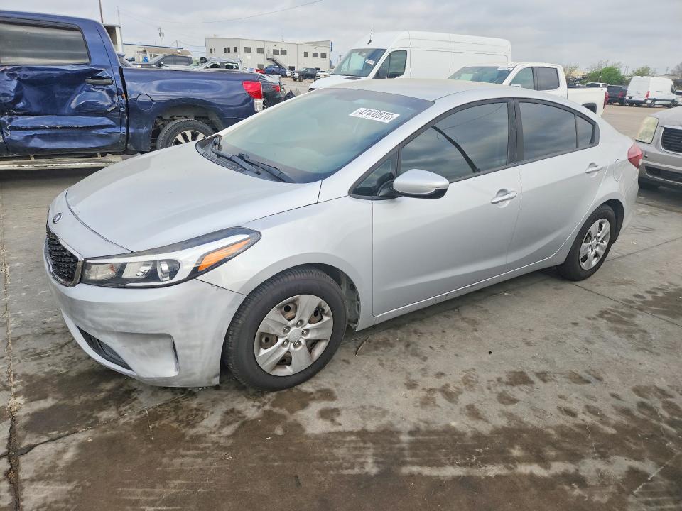 2018 KIA FORTE — VIN 3KPFK4A7XJE208953