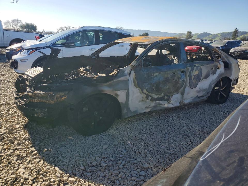 2018 HONDA ACCORD — VIN 1HGCV1F32JA145785