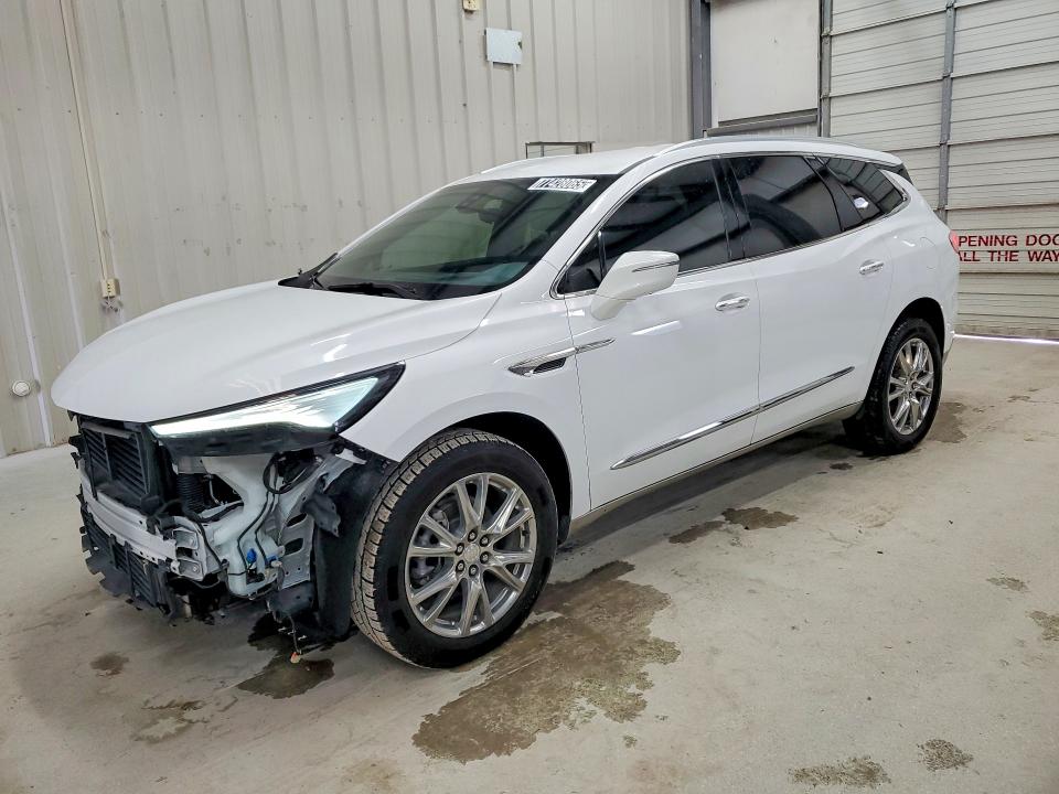 2022 BUICK ENCLAVE — VIN 5GAEVBKW4NJ111710