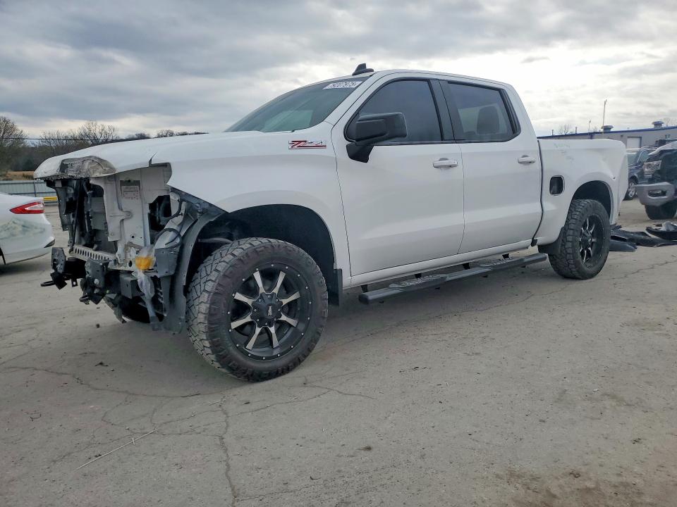 2019 CHEVROLET SILVERADO — VIN 1GCUYEED6KZ144296