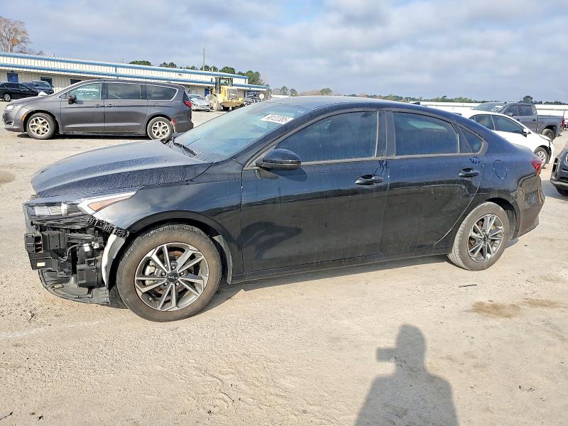 2023 KIA FORTE — VIN 3KPF24AD3PE588510
