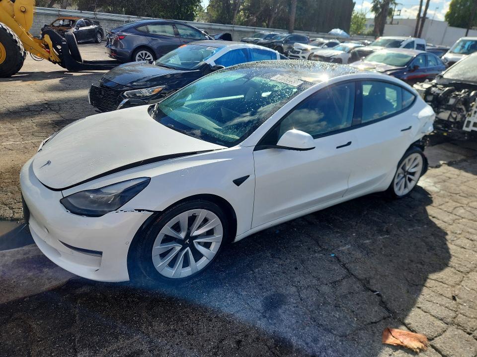 2022 TESLA MODEL 3 — VIN 5YJ3E1EB6NF157782
