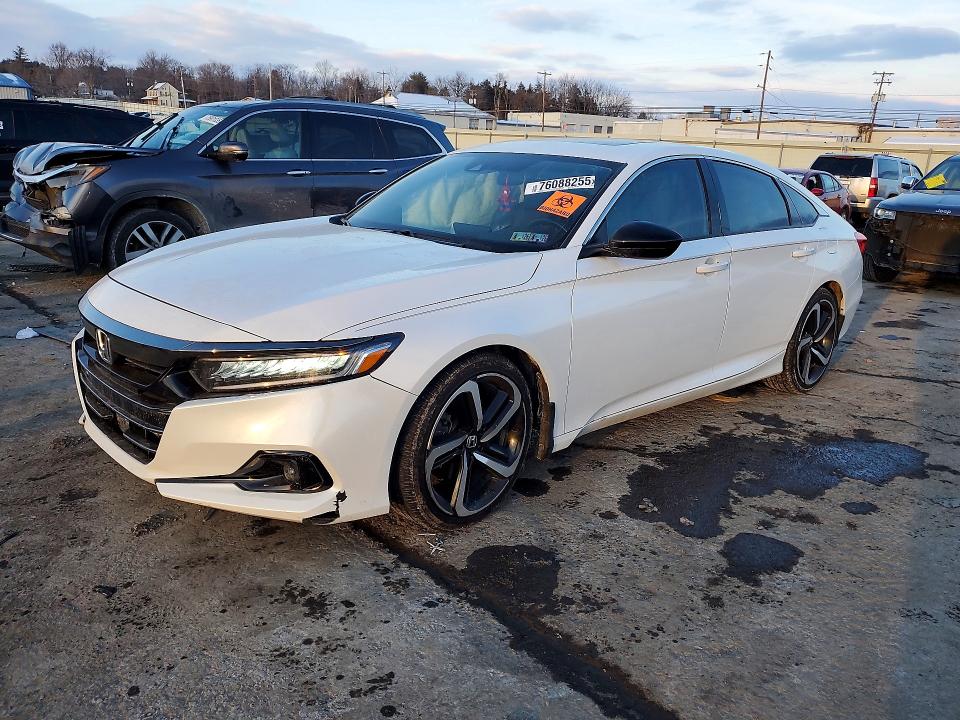 2022 HONDA ACCORD — VIN 1HGCV2F34NA005975