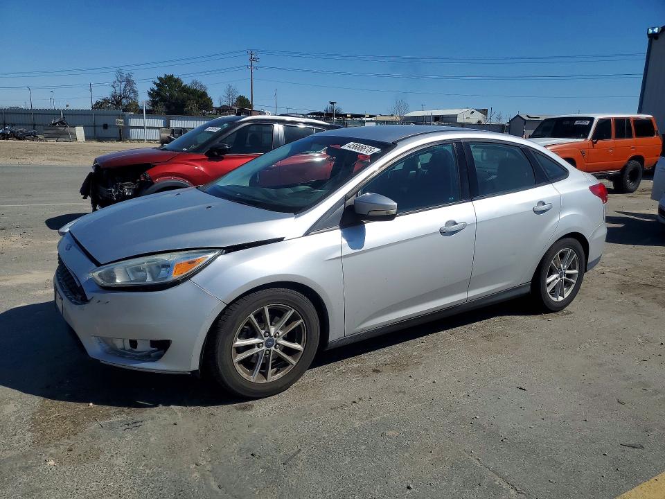 2016 FORD FOCUS — VIN 1FADP3F25GL262778