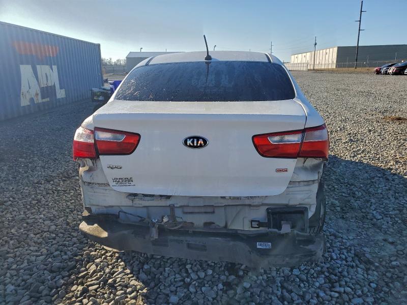 KNADM4A39G6575143