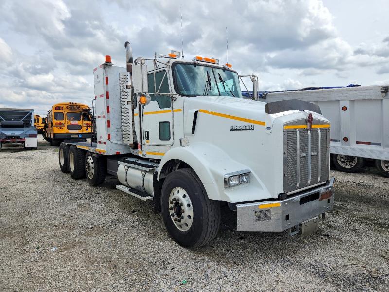 2019 KENWORTH CONSTRUCTION — VIN 1XKDP4EX0KR250612