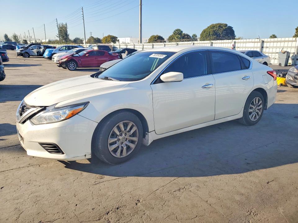 2017 NISSAN ALTIMA — VIN 1N4AL3AP0HC155947